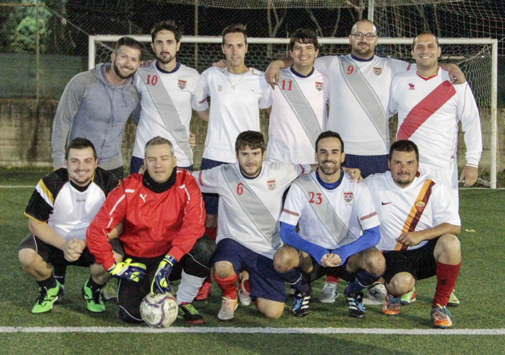 http://www.admin.papo10.it/uploads/teams/team_picture_UGC1SGCIBELML9AD.JPG